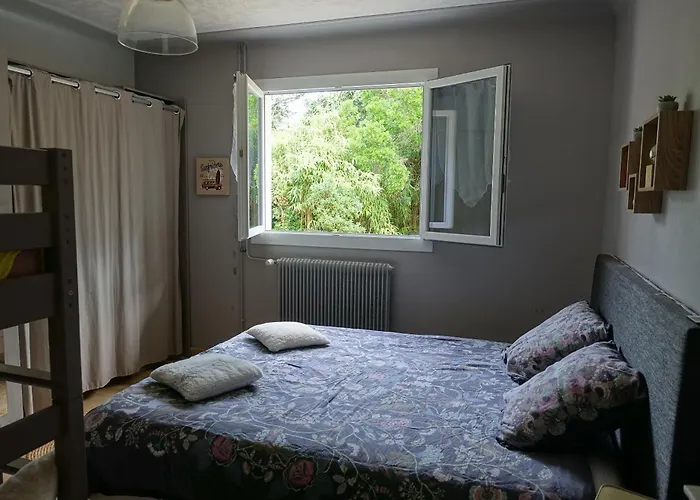 Ferienhaus Classee 3 Etoiles, Piscine Chaufee 9x4, A 500m De La Surveillee