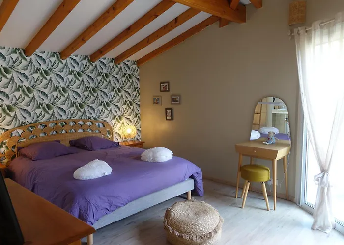 Ferienhaus Classee 3 Etoiles, Piscine Chaufee 9x4, A 500m De La Surveillee *