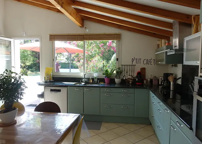 Classee 3 Etoiles, Piscine Chaufee 9x4, A 500m De La Surveillee * Labenne