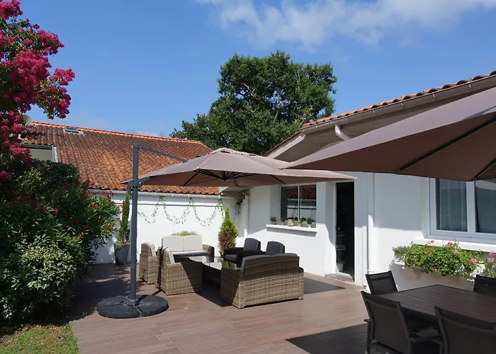 Ferienhaus Classee 3 Etoiles, Piscine Chaufee 9x4, A 500m De La Surveillee *