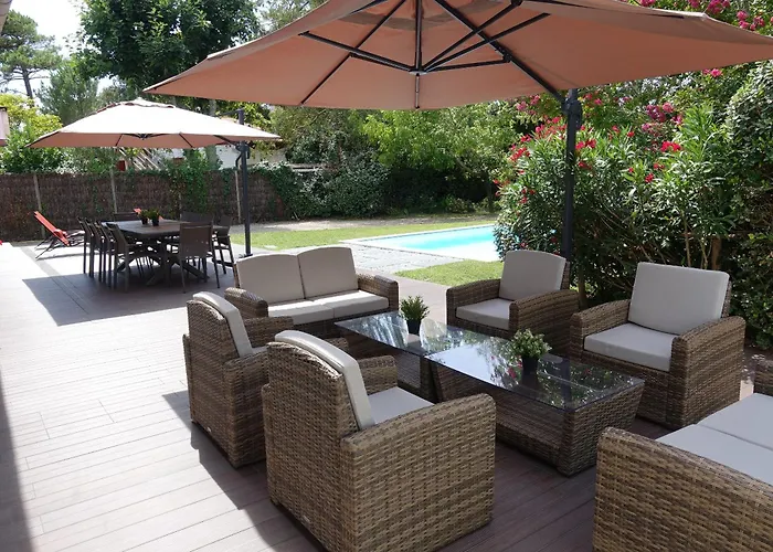 Classee 3 Etoiles, Piscine Chaufee 9x4, A 500m De La Surveillee