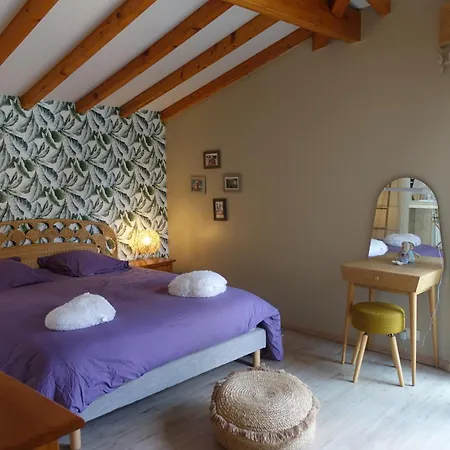 Holiday home Classee 3 Etoiles, Piscine Chaufee 9x4, A 500m De La Surveillee *