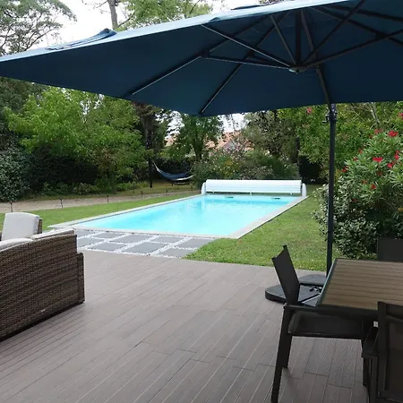 Classee 3 Etoiles, Piscine Chaufee 9x4, A 500m De La Surveillee