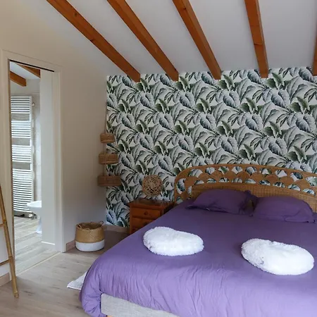 Holiday home Classee 3 Etoiles, Piscine Chaufee 9x4, A 500m De La Surveillee